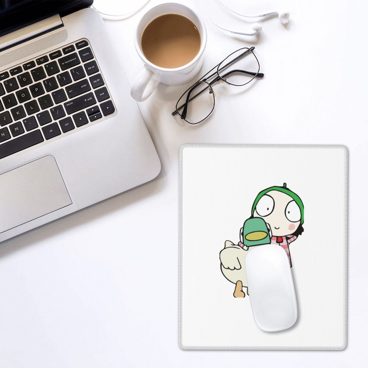 Sarah And Duck Having Fun Mous - Gaming Accessories To Have 리뷰 및 가격