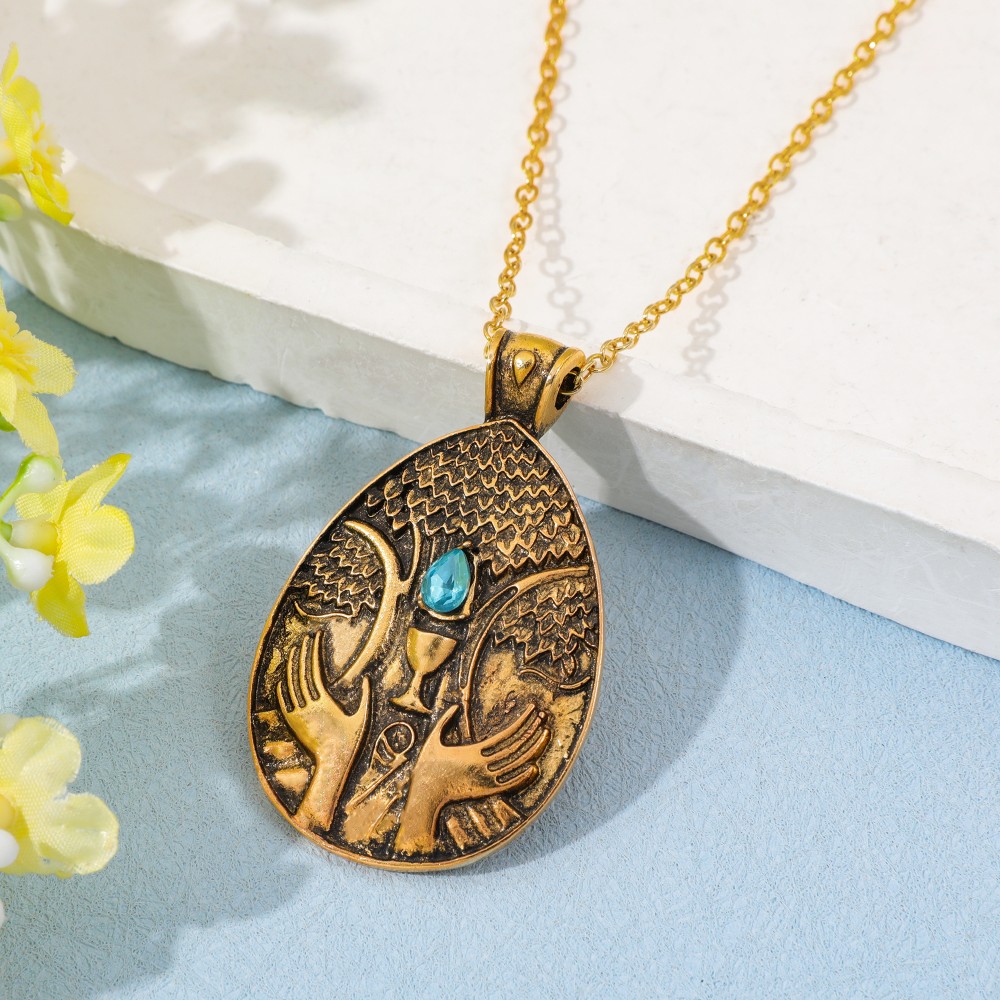 Vintage Game Pendant Necklace  - Vintage Gaming Accessories 리뷰 및 가격