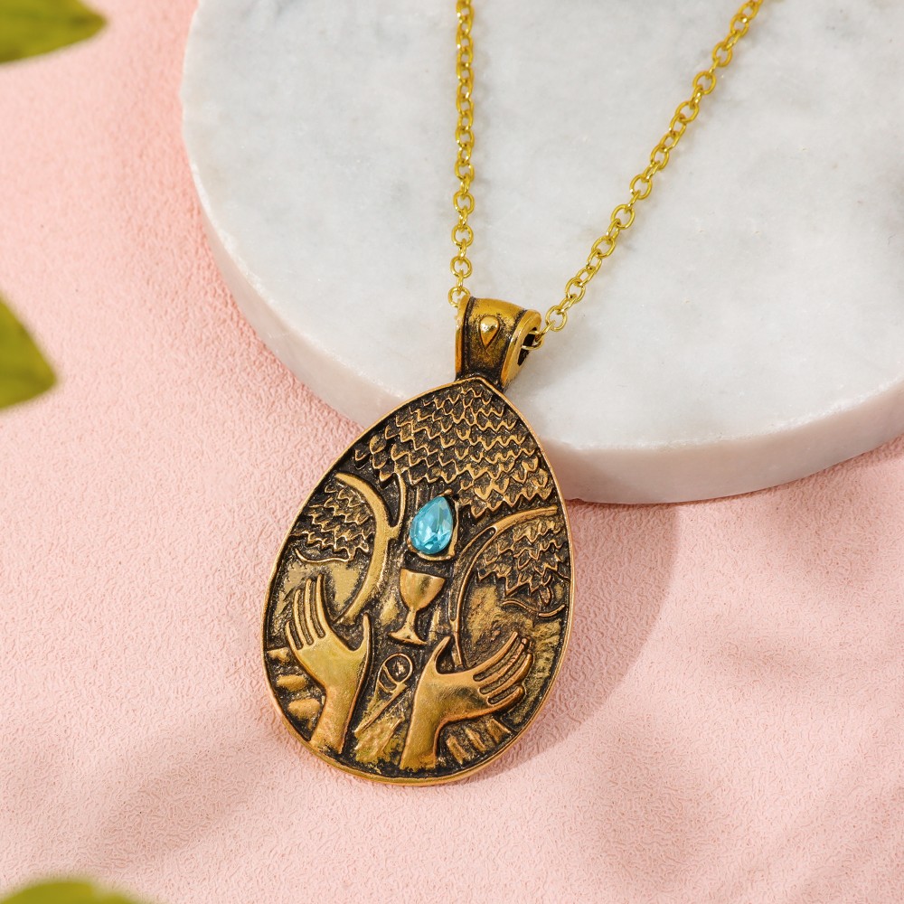 Vintage Game Pendant Necklace  - Vintage Gaming Accessories 리뷰 및 가격
